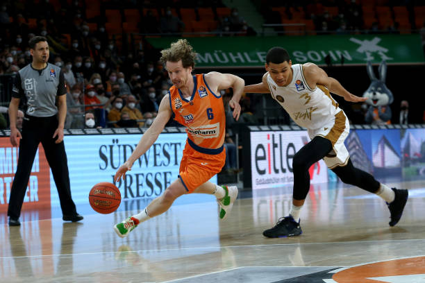 济实力吸引 济实力吸引